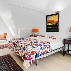 The Bénédictine Brujas